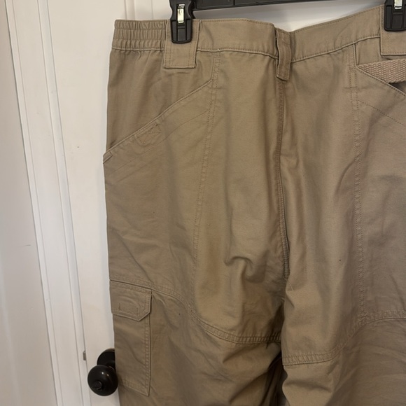 MENS 5.11 TACTICAL TAN CARGO COTTON WORK PANTS SIZE 44 x 30 - Picture 13 of 13